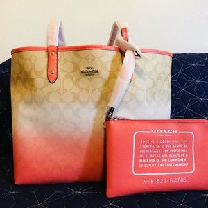 Reversible City Tote In Ombre Signature Canvas